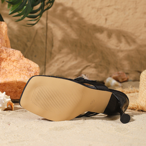 Sandales pour femmes à talons hauts, style minimaliste européen et américain, bout carré, style défilé, motif rose, à lanières - Product Image 6