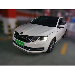 Guazi Meilleur <span class=keywords><strong>Prix</strong></span> <span class=keywords><strong>Skoda</strong></span> <span class=keywords><strong>Octavia</strong></span> Essence 1.2 Automatique Volant à Gauche Caméra Arrière Voiture d'Occasion Traction Avant 5 Places - Product Image 1