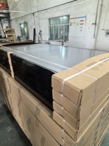 Protection de l'environnement et normes de <span class=keywords><strong>sécurité</strong></span> Service d'<span class=keywords><strong>eau</strong></span> solaire SWS résistant à la corrosion Panneau solaire <span class=keywords><strong>thermique</strong></span> bleu noir - Product Image 2