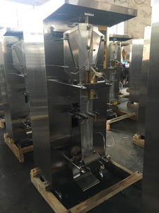 Máquina Empacadora Vertical Automática DXDF60C VFFS para Líquidos como Leche, Vinagre, Salsa de Soya, Envase de Plástico, 1-100 ml, 40-60 Bolsas/min, 200 kg, Agua, Aceite - Product Image 2