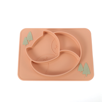 Pissen Eco Vriendelijke Custom Animal Shape Baby Platen Bpa Gratis Fox Silicone Baby Diner Voedsel Verdeeld Voeden Plaat