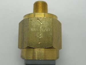 Euroswitch 2111122 Pressure <b>Switch</b> 1/8" NPT T1-10 NA-15/07 <b>USED</b> - Product Image 5