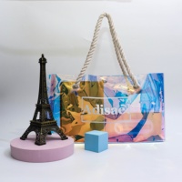 Sac à main en plastique avec logo imprimé personnalisé Sac fourre-tout transparent en PVC laser pour le shopping et les voyages