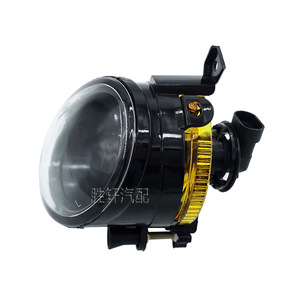Volkswagen Front Fog <b>Lights</b> 160mm ABS Halogen <b>Driving</b> <b>Light</b> For Retrofit Upgrade - Product Image 1