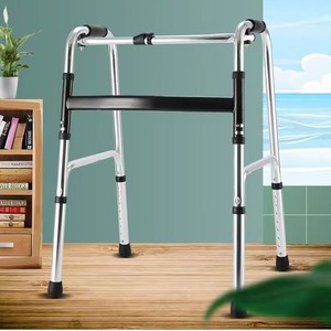 Déambulateur en alliage d'aluminium pliable à courbure unique, réglable en hauteur sur 8 niveaux, avec pieds antidérapants pour la rééducation des personnes âgées - Product Image 2