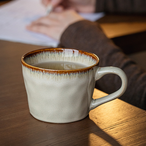 Taza de Café de Cerámica Personalizada con Diseño de Dibujos Animados Creativos, Resistente a Altas Temperaturas, Apta para Lavavajillas y Microondas, Ideal para Fiestas - Product Image 4