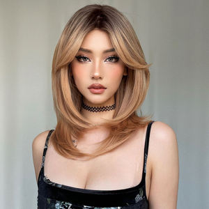 Perruques synthétiques Ainizi à livraison rapide, vente en gros, brun foncé ombré <span class=keywords><strong>blond</strong></span>, longueur moyenne, <span class=keywords><strong>cheveux</strong></span> naturels pour femmes avec frange - Product Image 1