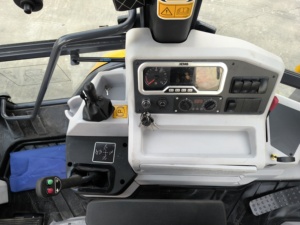 Chargeuse-pelleteuse XC870K de 2,5 tonnes, moteur Cummins de 82 kW, <span class=keywords><strong>godet</strong></span> frontal de 1 m³, force de rupture de 66 kN, certifiée CE, machine de construction - Product Image 5