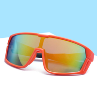Lunettes de soleil de vélo personnalisables pour enfants Colorful TPEE Lentilles polarisées rectangulaires Flexible Light Tac Material Logo Design