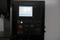 Vente Flash : Centre d'usinage vertical CNC VMC1370 avec châssis en fonte robuste pour l'usinage de pièces en acier et aluminium