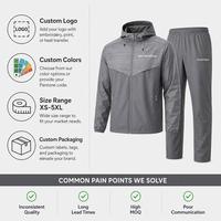Conjunto Deportivo para Hombre, Chaqueta con Capucha y Cierre, Pantalones con Ribete Reflectante, Cordón Ajustable, Estilo Urbano, Producción ODM
