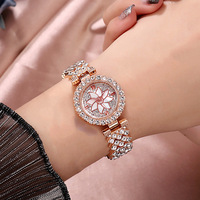 Jam Tangan Quartz Wanita Model Kecil Harum dan Anggun, Set Jam Tangan Gelang Berhias Berlian Motif Bunga, Jam Tangan Lengkap