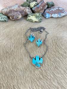 Ensemble collier et boucles d'oreilles en argent sterling fait main au design unique, rose rouge, dahlias, turquoise blanc buffle, Kingman - Product Image 3