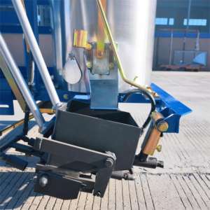 Machine de marquage routier thermoplastique à poussée manuelle conçue pour la <span class=keywords><strong>peinture</strong></span> de <span class=keywords><strong>parking</strong></span> de lignes de passages pour piétons - Product Image 6