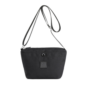 กระเป๋าสะพายไหล่ผู้หญิงอเนกประสงค์แฟชั่นใหม่สีสันสดใสสำหรับทำงาน, กระเป๋าสะพายข้างแบบเรียบง่าย, กระเป๋าไนลอนกันน้ำแบบส่วนตัว - Product Image 6