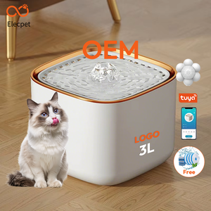 فلتر عالي الجودة أوتوماتيكي رباعي معدل استهلاك مياه الحيوانات الأليفة تم استبداله بأطباق بلاستيكية كربونية للكلاب منتجات مبتكرة - Product Image 1