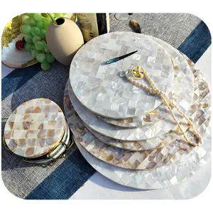 Natural Round Insulated Freshwater mother of pearl Shell Placemat