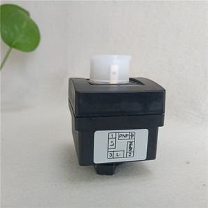 เซ็นเซอร์วัดการไหลของเบิร์กเคิร์ต รุ่น SE30 8030 12-36V PNP NPN สำหรับอุตสาหกรรม ป้องกันการหยุดการทำงานของท่อส่งน้ำ - Product Image 2