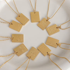 MICCI 18K Plaqué Or En Acier Inoxydable Minimaliste Bijoux Mémorial Lettre D'amour Rectangle Carré Pendentif Collier - Product Image 1