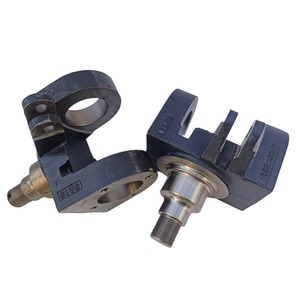 Doosan Daewoo <b>Steering</b> <b>Knuckle</b> 5000 Kg Cast Iron For D35S D40S 2 Forklift Parts - Product Image 3