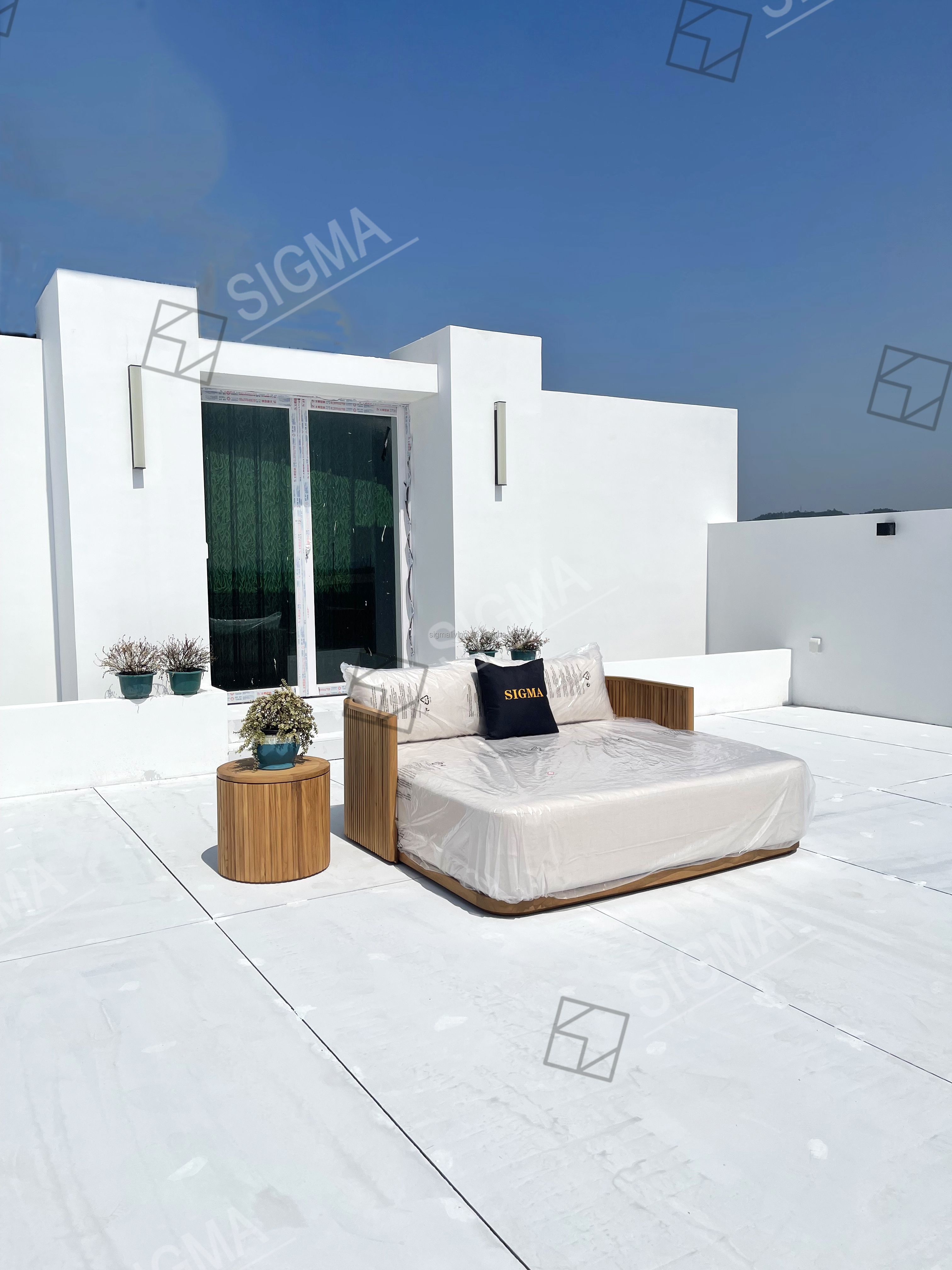 New Arrival Water-resistant Outdoor Wooden Furniture Garden Furniture Wood Chaise Patio Teak Wood Daybeds