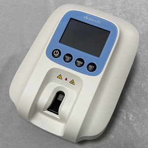 Analizador de Coagulación Veterinario Portátil Wondfo NX-102 PT/APTT/FIB/ACT/TT, Coagulómetro para Hospitales Veterinarios - Product Image 1