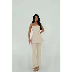 Conjunto de traje beige con cinturón para mujer Betty - Product Image 3