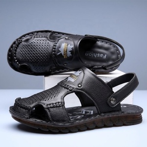 Sandales en cuir de vachette pleine fleur pour hommes : Chaussures de plage d'été antidérapantes et durables ; Sandales « Dad » en cuir véritable pour hommes ; Sandales d'extérieur pour hommes - Product Image 3