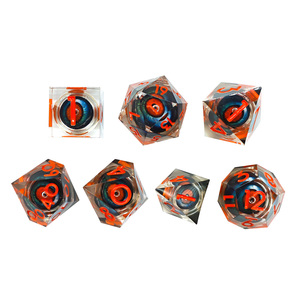 Venta caliente Venta directa de fábrica 7 piezas Núcleo líquido de ojos rojos con borde afilado D20 Juego de <span class=keywords><strong>dados</strong></span> de resina para juegos de mesa DND - Product Image 5