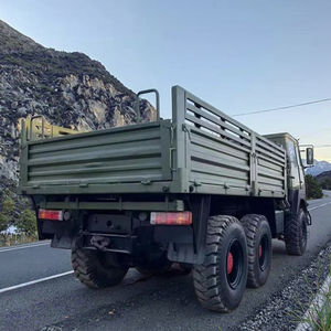 Véhicules tout-terrain à vendre pour le marché africain, les camions de stock de carburant diesel 6x6 rapides et lourds de la Chine à gauche - Product Image 5
