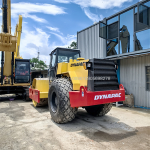 รถบดอัดถนนแบบสั่นสะเทือนล้อเดียว Dynapac CA301D มือสอง เครื่องยนต์ดีเซลคัมมินส์ กำลัง 76 กิโลวัตต์ แรงอัดแบบคงที่ 26 กก./ซม. - Product Image 2