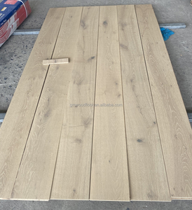 Plancher d'intérieur de <span class=keywords><strong>parquet</strong></span> en bois de chêne européen blanc d'ingénierie durable imperméable pour le salon <span class=keywords><strong>et</strong></span> la chambre à coucher - Product Image 4