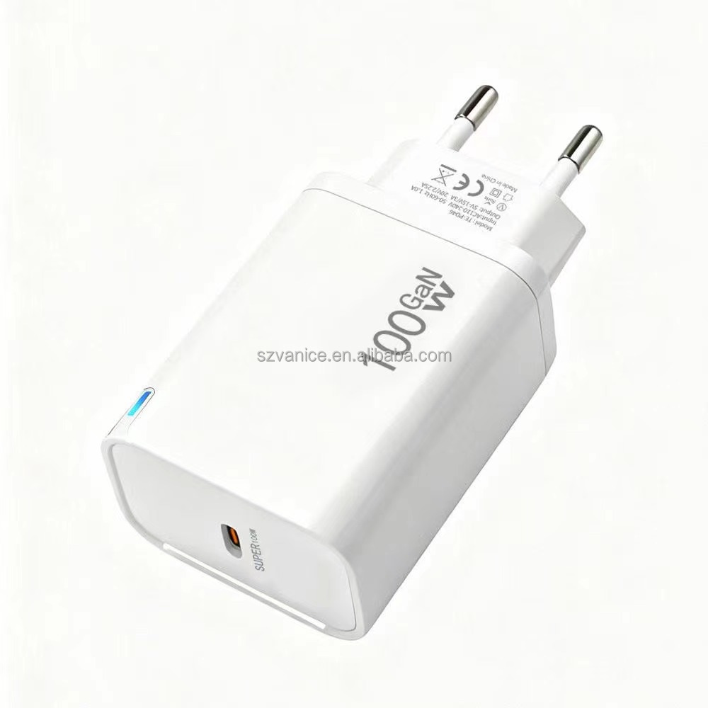Chargeur UE blanc