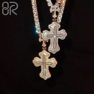 Vente en gros VVS Moissanite Diamant Croix Pendentif Glacé Baguette 925 Argent Jésus Pendentif Charme pour Hommes Femmes - Product Image 1