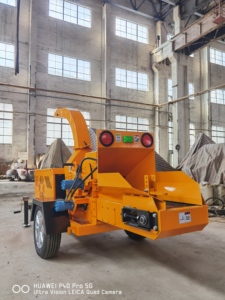 Potente Trituradora <span class=keywords><strong>de</strong></span> Madera Manual para la Producción <span class=keywords><strong>de</strong></span> Lecho para Animales en Granjas - Product Image 1