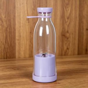 Licuadora USB Mini de Alta Calidad en Oferta, Compacta para el Hogar, para Viajeros, Prepara Bebidas Rápidas de Frutas y Verduras Caseras - Product Image 3