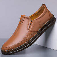 Mocassins d'automne pour hommes à enfiler, respirants, avec doublure en cuir véritable, semelle souple en caoutchouc, logo embossé, chaussures de conduite pour hommes d'âge moyen