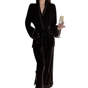 Abbigliamento da salotto all'ingrosso abbigliamento da notte di lusso da <span class=keywords><strong>donna</strong></span> in velluto nero catena di diamanti <span class=keywords><strong>kimono</strong></span> <span class=keywords><strong>camicia</strong></span> e pantaloni dolce pigiama invernale set Q2859 - Product Image 2