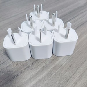 Travel <b>Adapter</b> Universal 100-240V 10A-16A AC <b>Plug</b> Converter For International Use With Over Charging Protection - Product Image 3