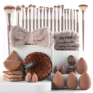 ชุดแปรงแต่งหน้า 46 ชิ้น ขายดี ชุดพัฟแต่งหน้า อุปกรณ์เสริมความงาม แปรงล้างหน้า แปรงไนลอนและพลาสติก - Product Image 3
