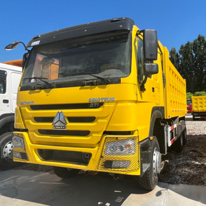 รถบรรทุกฮาวโอ 6x4 ยูโร 2 ดีเซล รถบรรทุกขนาดเล็กใหม่สำหรับงานเหมือง รถดัมพ์ 10 ล้อ บรรทุกได้ 11-20 ตัน พวงมาลัยซ้าย กล้องมองหลัง 251-350 แรงม้า 6-8 ลิตร - Product Image 1