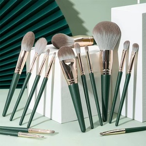Set de 14 Brochas de Maquillaje Verdes, Pelo Sintético, Polvo Facial, Base, Kit Cosmético con Logotipo Personalizado - Product Image 2