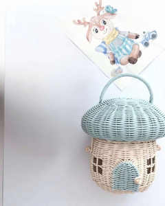 Panier en rotin tressé à la main pour le rangement des jouets et la décoration de la maison, panier de rangement mignon en forme de maison avec poignée - Product Image 5