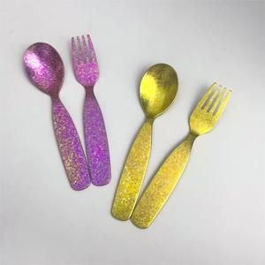 Juego de tenedor y cuchara de titanio puro para niños, mini cuchara para pastel de frutas, vajilla de acero inoxidable sin BPA para bebés de 0 a 12 meses - Product Image 4