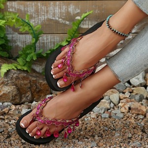 Nouvelles sandales compensées tissées à paillettes avec talon épais et bride pour femme, style été, vente en gros disponible - Product Image 5