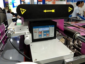 ماكينة صنع أكياس تي شيرت موديل جديد ، ماكينة عالية السرعة ، ترتيب PE من الصين باللغة الإنجليزية - Product Image 3