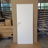 Laque blanche Portes intérieures en bois prémontées/affleurantes Porte intérieure pour appartement/villa/usage commercial