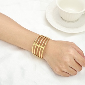 Lady's Stainless Steel Gold-Plated Geometric Trendy Elegant Luxury Girls' Fashion Bangle <b>Bracelet</b> Jewelry - Product Image 4