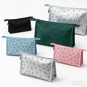 Bolsa de Almacenamiento de Cosméticos de Cuero PU de Alta Calidad con Logotipo Personalizado, Bolsa de Maquillaje de Viaje Impermeable de Lujo para Mujer - Product Image 4
