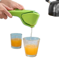 Superfit Nouveau Presse-citron Multifonctionnel Portable Manuel en Plastique PP Réutilisable et Écologique pour la Maison